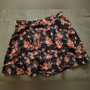 Forever 21 Mini Skirt Floral Pink